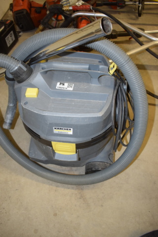 1302914-5 Vacuum cleaner Kärcher NT22/1 AP Professional