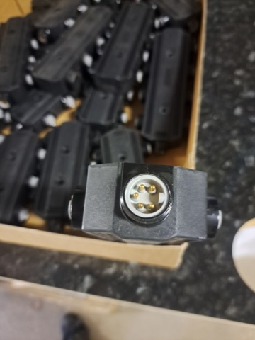 1359980-5 Brad Harrison MPIS DN8000 Fördelningsblock (8-port M12) – DeviceNet