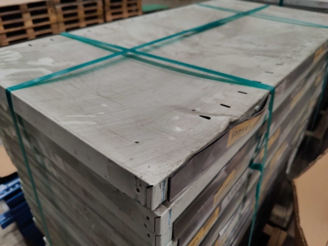 1359798-21 Lagerhyllsystem (ca 40 st sektioner)