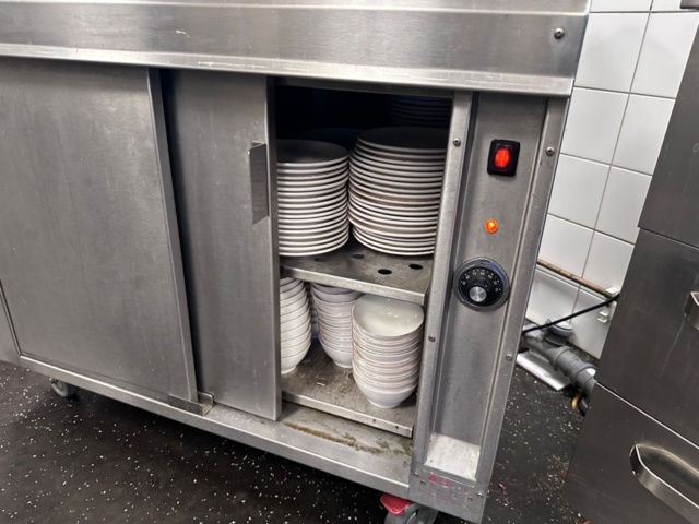 1360119-2 Plate warmer with 2 sliding doors from Gastroteknik