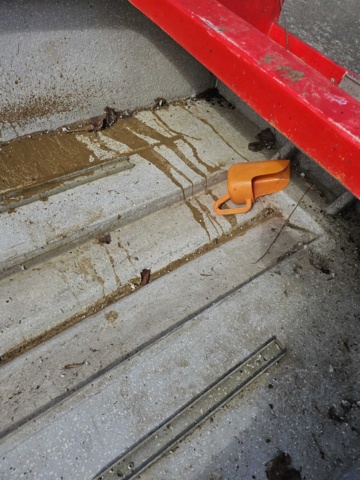 1332085-17 Boat about 4 m