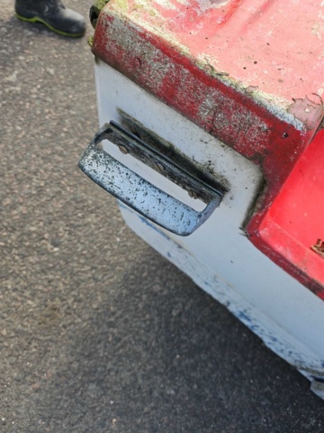 1332085-24 Boat about 4 m