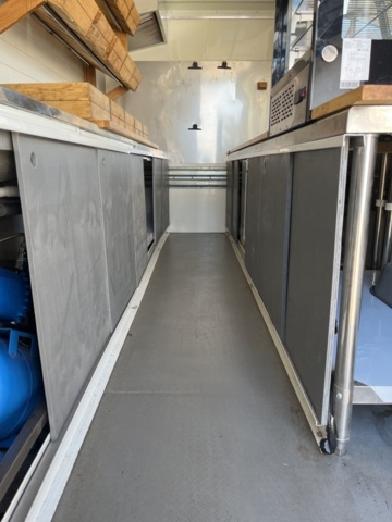 1361611-31 Foodtruck Renault Master Chassi Cab 3.5 T 2.3 dCi Manuell, 125hk, 2011