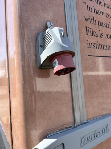 1361611-32 Foodtruck Renault Master Chassi Cab 3.5 T 2.3 dCi Manuell, 125hk, 2011