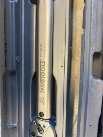 1317295-8 Pulley alignment set including torque wrenches - PELA HM5401