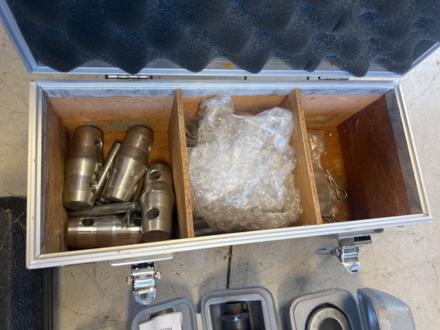 1317295-11 Pulley alignment set including torque wrenches - PELA HM5401