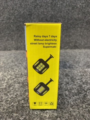 1362704-3 Vägglampa solar 136 LED COB med rörelse- & skymningssensor, fjärrkontroll