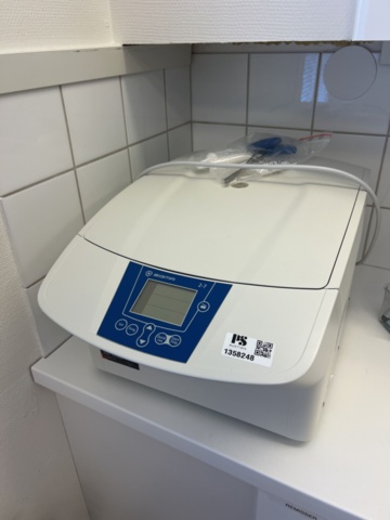 1358248-1 Laboratory centrifuge - Sigma 2-7