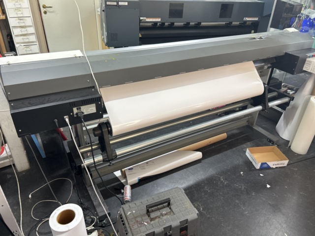 1332702-15 Large format printer - Roland VersaArt RS-640 – 64” Eco-Solvent