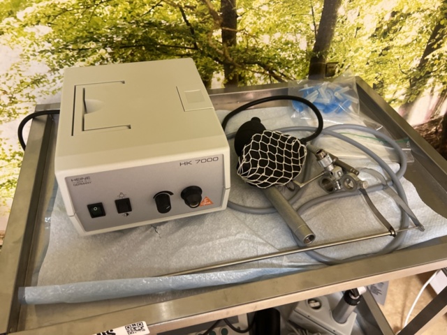 1358278-5 Medical equipment - Heine, BladderScan, Medela Vario