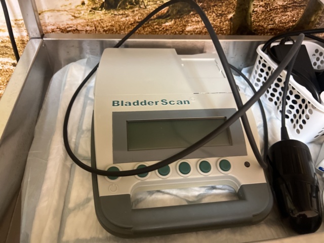 1358278-8 Medical equipment - Heine, BladderScan, Medela Vario