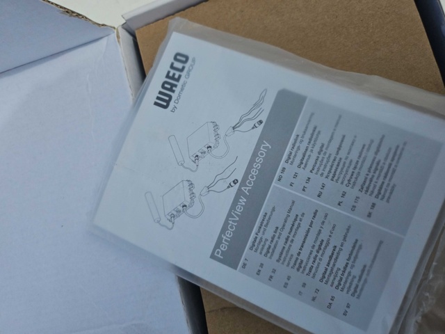 1362437-6 Wireless receiver and transmitter for Waeco reversing camera system + inverter