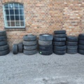1362889-1 Tires with and without rims - different dimensions