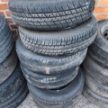 1362889-8 Tires with and without rims - different dimensions