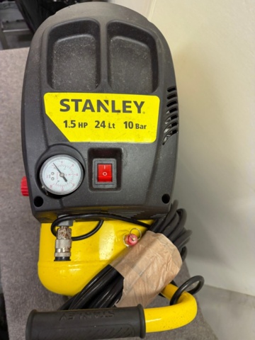 1351632-3 Stanley compressor 1.5HP 24L