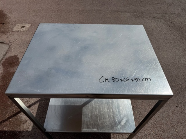 1351633-3 Rostfri bänk med underhylla