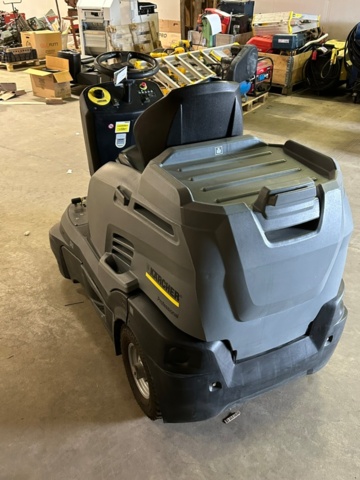 1343619-3 Åkbar sopmaskin Kärcher KM 90/60 R