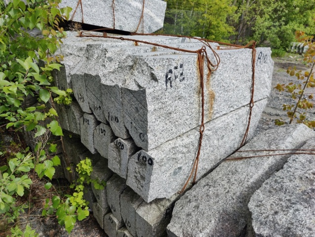 1094475-4 16 granite curb stones RF2 Radius 10m