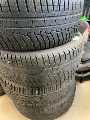 1332719-20 Collection of various equipment for car repair shops