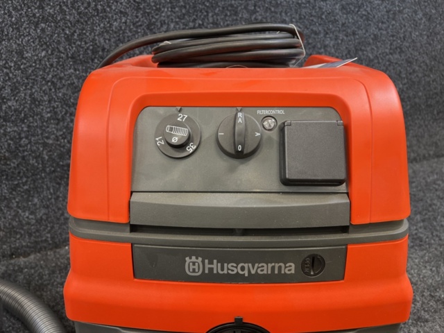 1363715-4 Industrial vacuum cleaner S11 Husqvarna