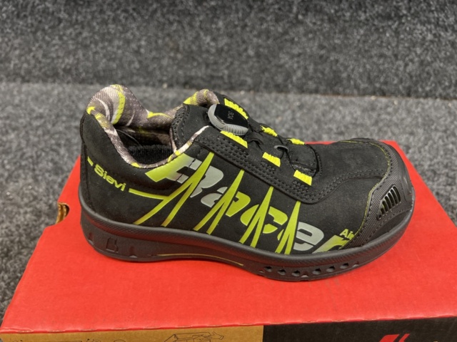 1363721-4 Safety shoes Sievi Sieviair R3 Roller S3, Size 35