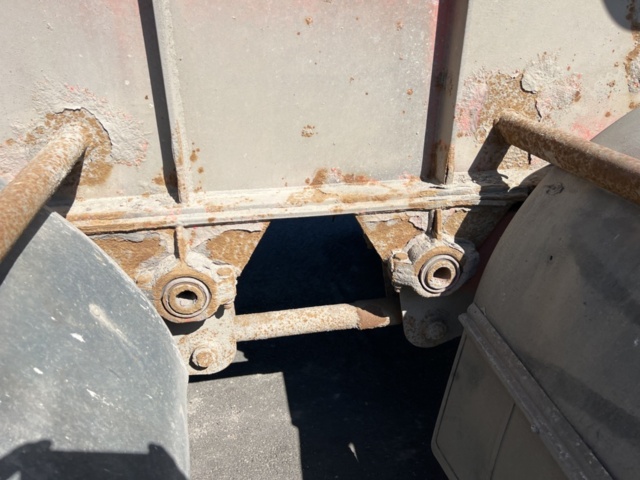 1334238-8 Tipper trailer - M&V Trailer Rac 20-20K -2008