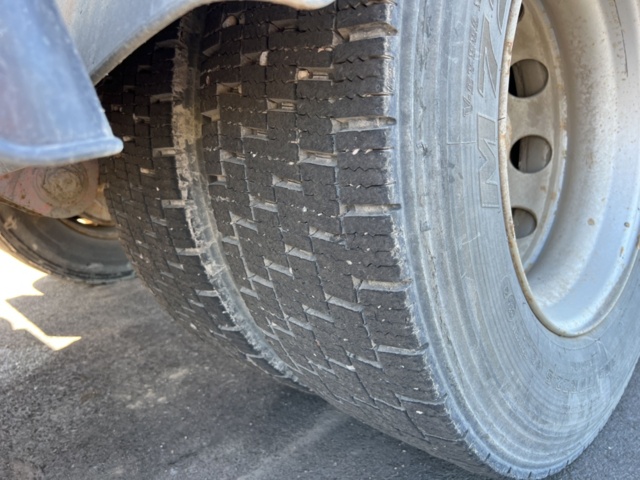 1334238-13 Tipper trailer - M&V Trailer Rac 20-20K -2008