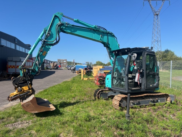 Crawler excavator with tiltrotator - Kobelco SK75SR-7 -2019