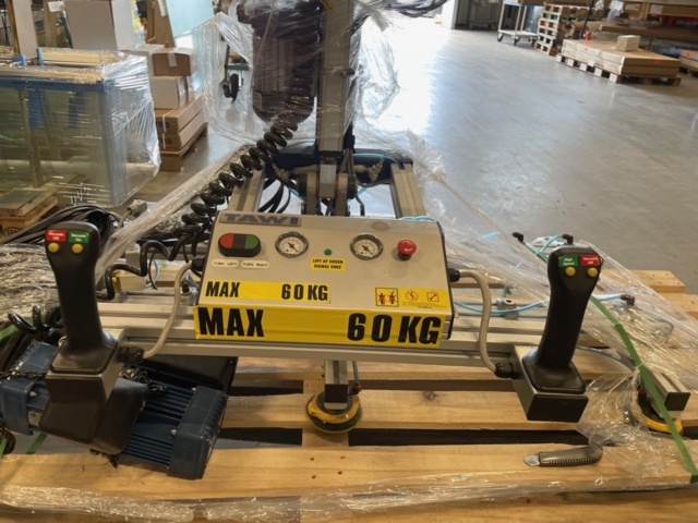 1297224-4 TAWI vacuum lifter – for ergonomic and safe handling of glass & sheet material