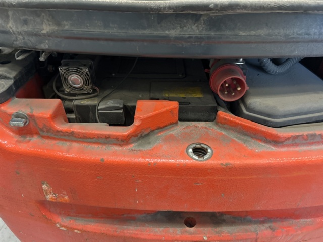 1286498-38 Motviktstruck - Linde E16-02 EVO -2021