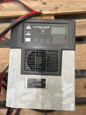 1286499-47 Motviktstruck - Linde E16-02 EVO 2024