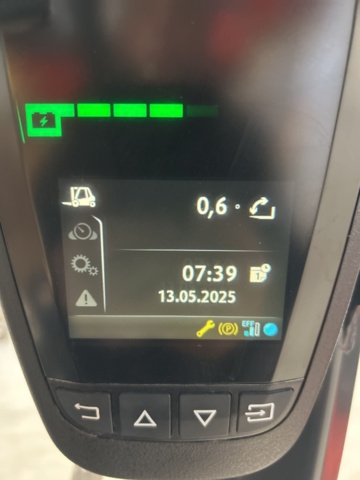 1286499-12 Motviktstruck - Linde E16-02 EVO 2024