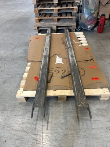 1286505-15 Extension forks - SE Wheel &amp; Forks