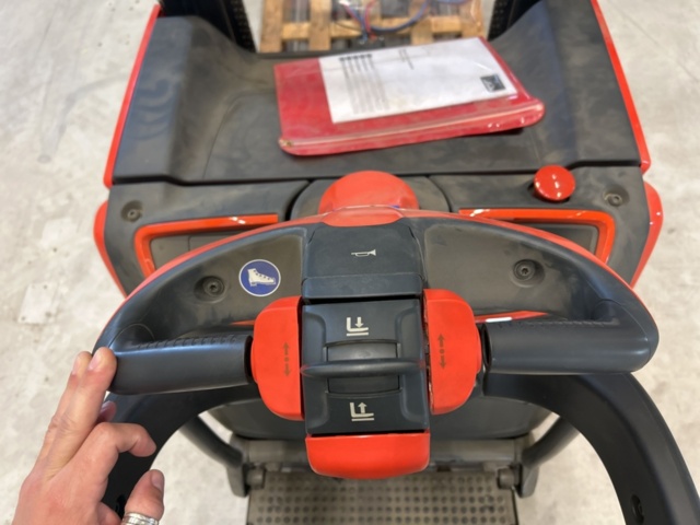 1332735-18 Ledstaplare - Linde L14AP -2023