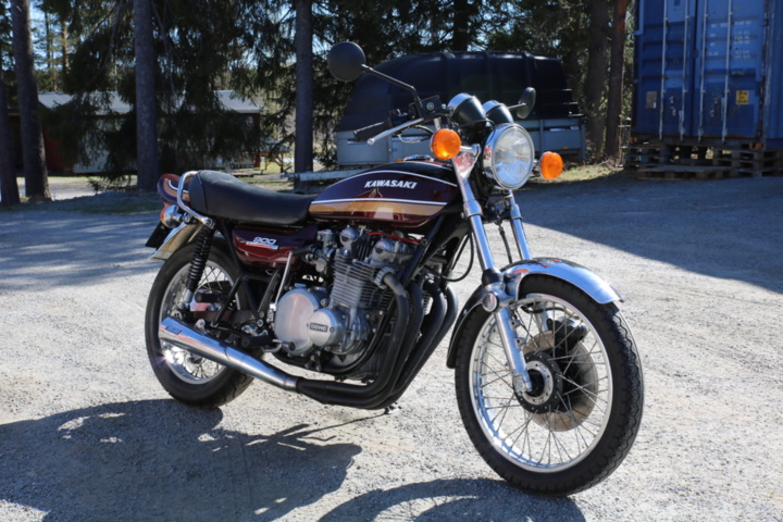 Motorcycle Kawasaki Z1-900 -1975 - PS Auction - We value the