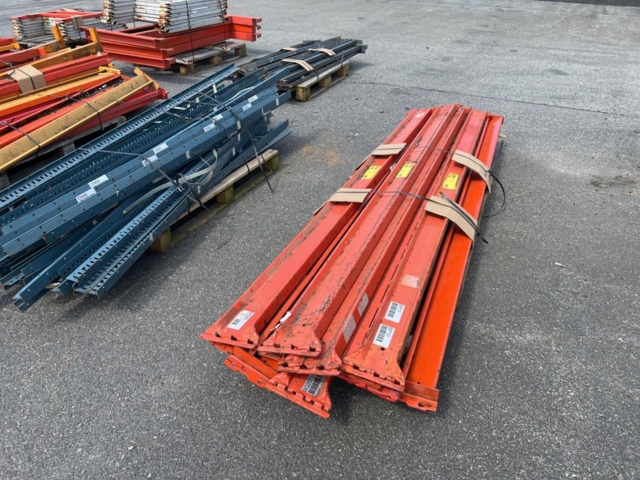 1364389-2 Tillbehör till pallstallage