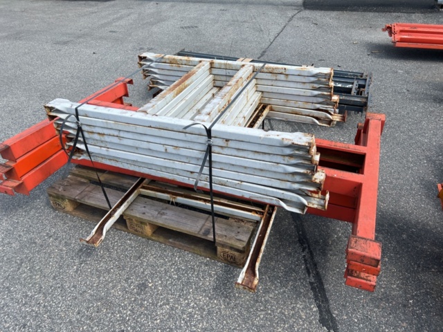 1364389-6 Tillbehör till pallstallage