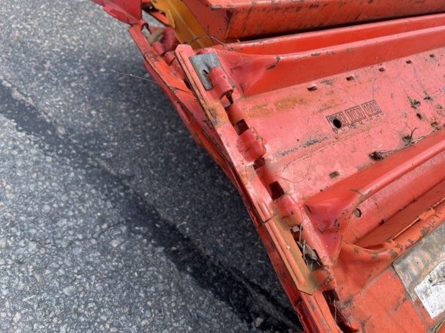 1364389-10 Tillbehör till pallstallage