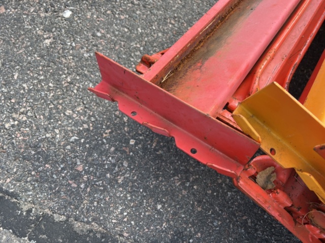 1364389-11 Tillbehör till pallstallage