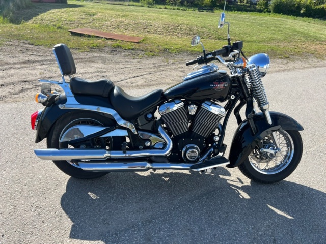 1365612-3 Motorcycle Excelsior Henderson Super X -1999