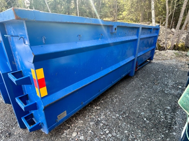 1056729-2 Öppet slamflak 22m3 -2023