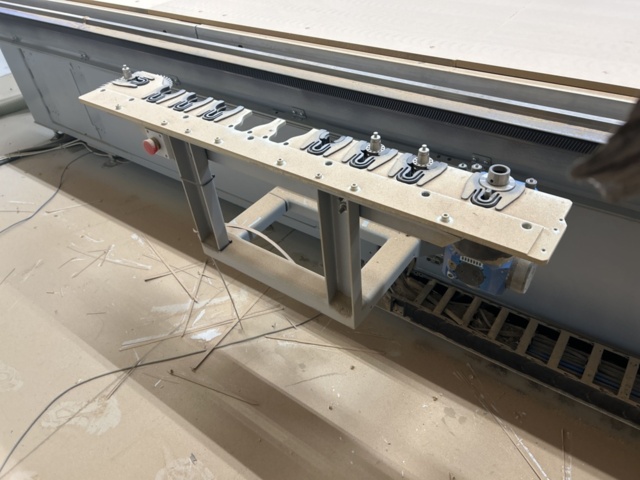 1297279-9 CNC-fräs för skivmaterial – Format-4 profit H10