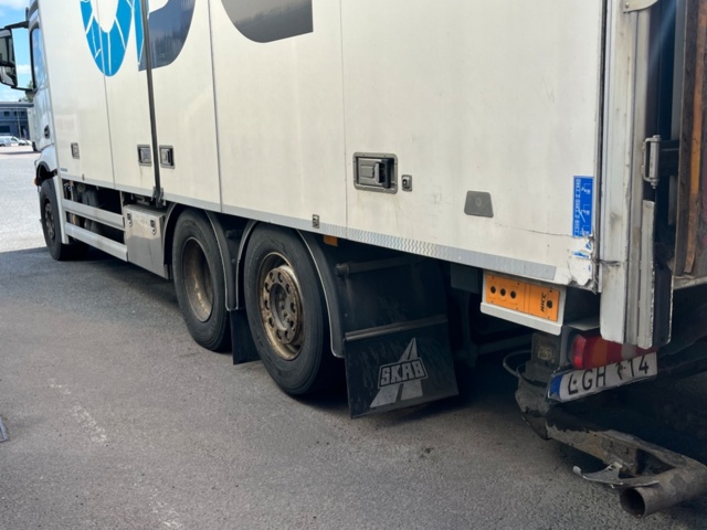 1366580-13 Kylbil - Mercedes-Benz Actros 12.8 PowerShift 3, 510hk -2016