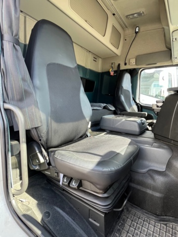 1366586-60 Lastbil, Volvo FM 10.8 I-Shift, 378hk, -2015