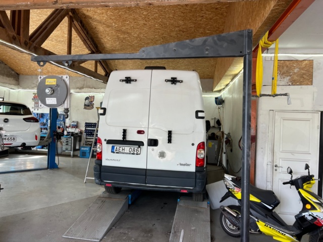 1329942-13 Spot welder Telwin Inverspotter 14000