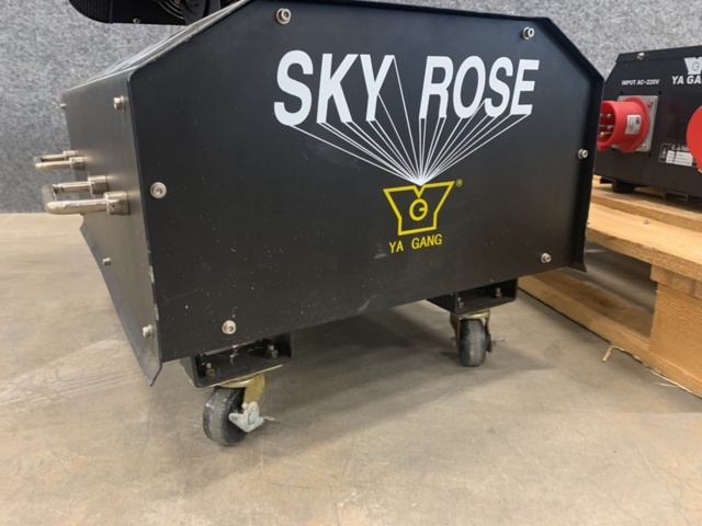 1369070-4 Skytracker YG-984