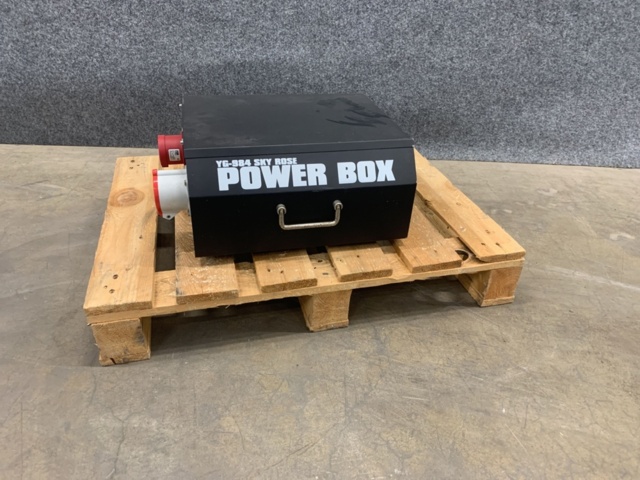 1369070-13 Skytracker YG-984