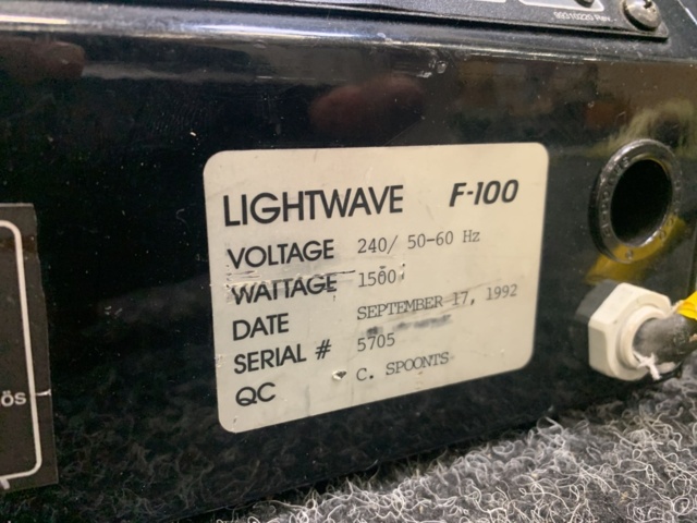 1369074-2 Smoke machine F-1000