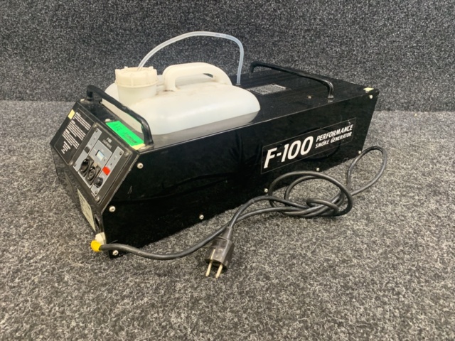 1369074-7 Smoke machine F-1000