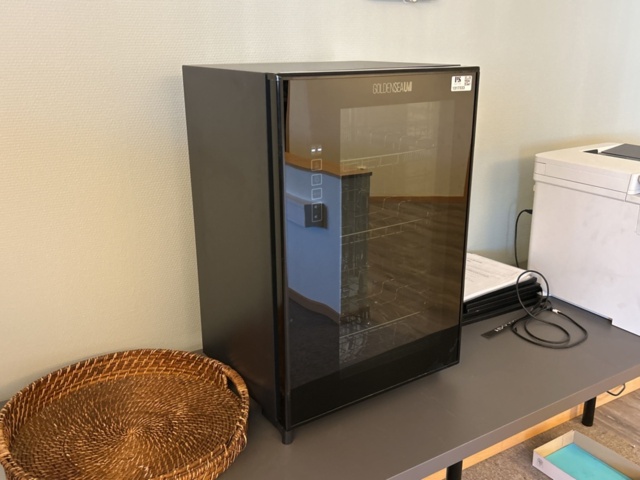 1317333-3 UV-C disinfection cabinet - GoldenseaUV UV4C-H